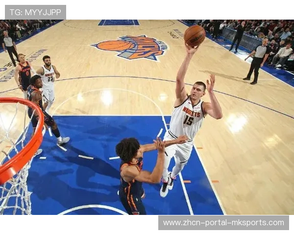 第三节一波流：尼克斯单节38-26逆转湖人，阿努诺比10分主导